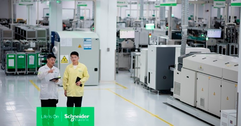 Schneider Electric refuerza su compromiso con la digitalización