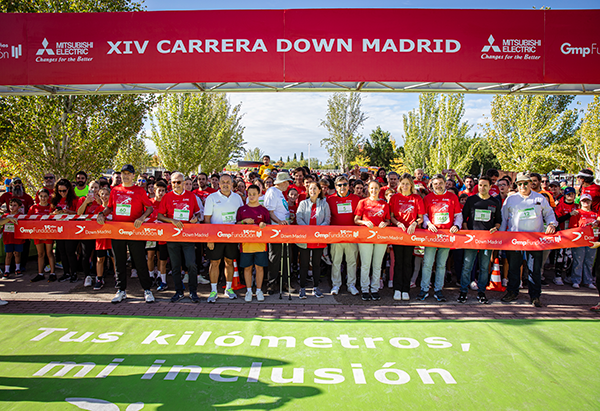 MITSUBISHIELECTR Carrera Down Madrid 1